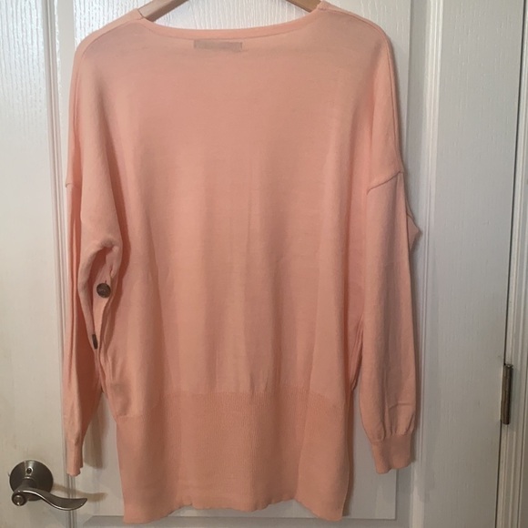 AQE Fashion v neck lightweight peach sweater with button detail - Picture 3 of 5